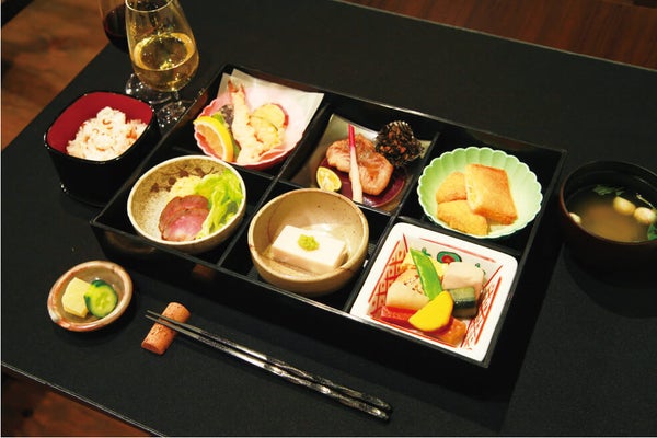 <大阪>亀の瀬地すべり歴史資料室と河内ワインで優雅なご昼食【垂水・三宮出発】3